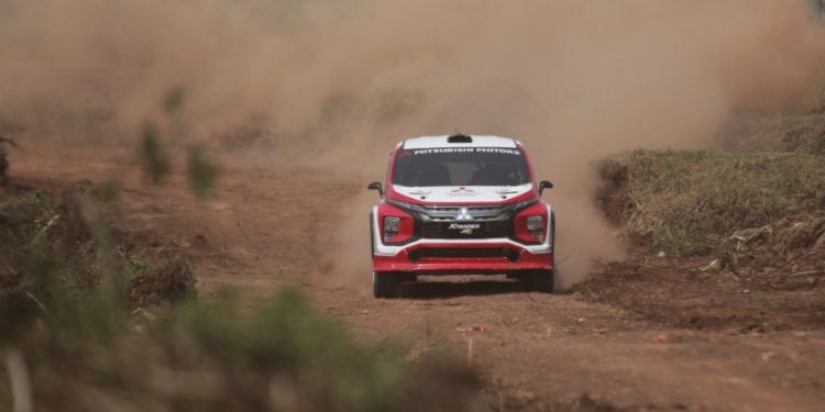 Mitsubishi Xpander AP4 Raih Juara Umum di Ajang Meikarta Sprint Rally