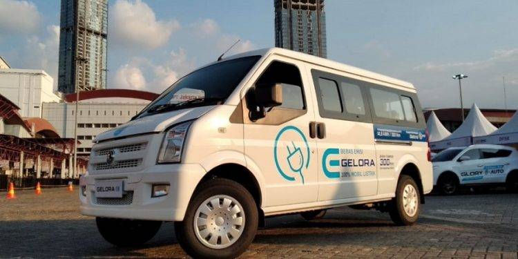 Mobil Komersial Listrik DFSK Gelora E Dukung Mobilitas dan Logistik KTT G20