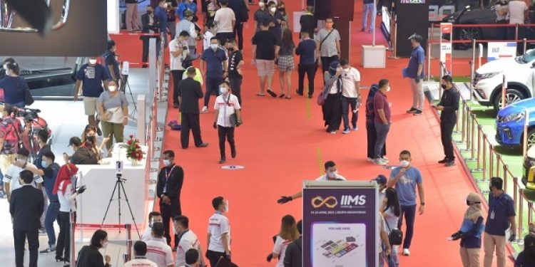 Pameran IIMS Hybrid 2022 Resmi Dibuka, Ada Kejutan Apa Saja?