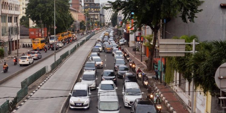 Pemberian PPnBM Dinilai Tak Sejalan dengan Kebijakan Kemenhub untuk Masyarakat Naik Angkutan Umum