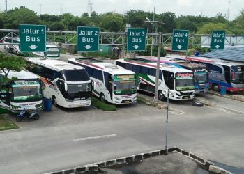 Pengumuman! Naik Bus AKAP di Jakarta Wajib Tunjukkan Kartu Vaksinasi
