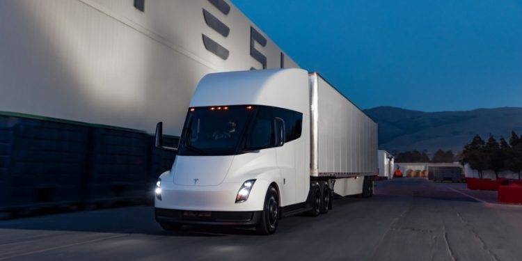 Pepsi Jadi yang Pertama Miliki Tesla Semi Truk, Pengiriman Desember 2022