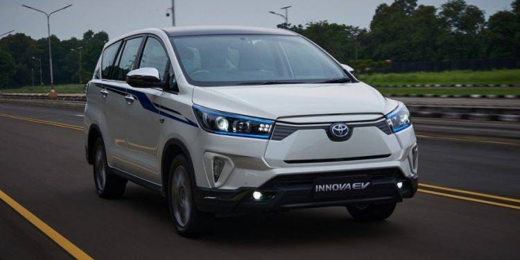 Perjalanan 45 Tahun Toyota Kijang di Industri Otomotif Tanah Air