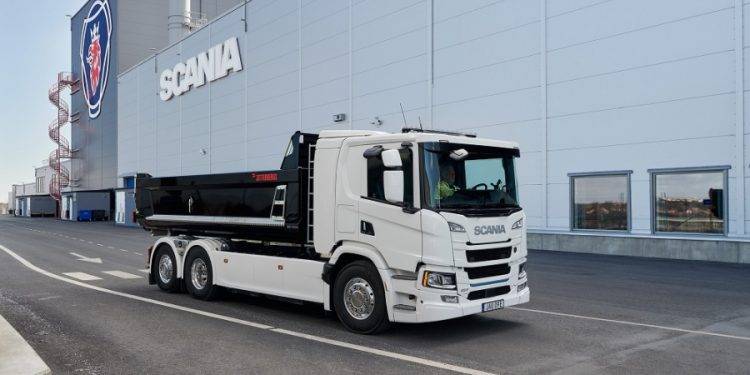 Pertama di Asia, 15 Unit Truk Listrik Scania L230 Siap Beroperasi di Singapura