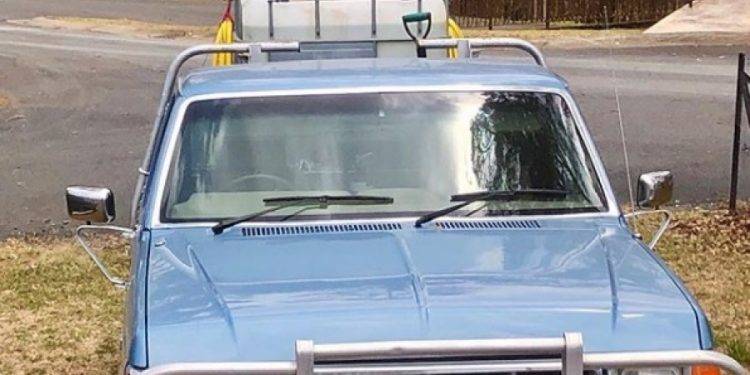 Pikap Aktor Russell Crowe Disulap Jadi Mobil Pemadam Kebakaran