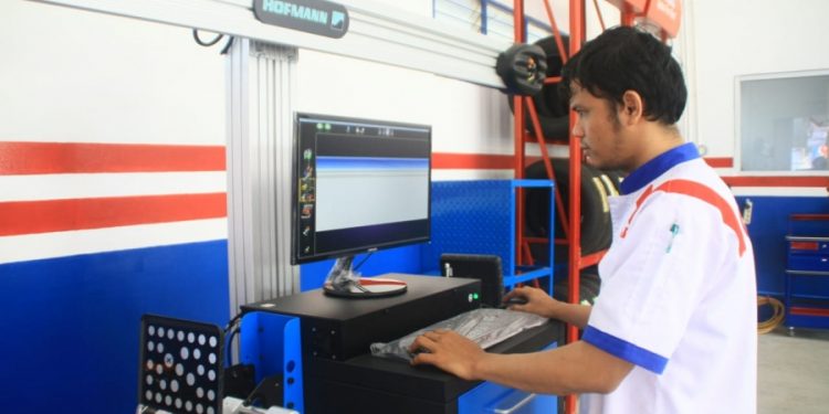 Punya Peralatan Lengkap, CARfix Siap Dukung Kebijakan Uji Emisi