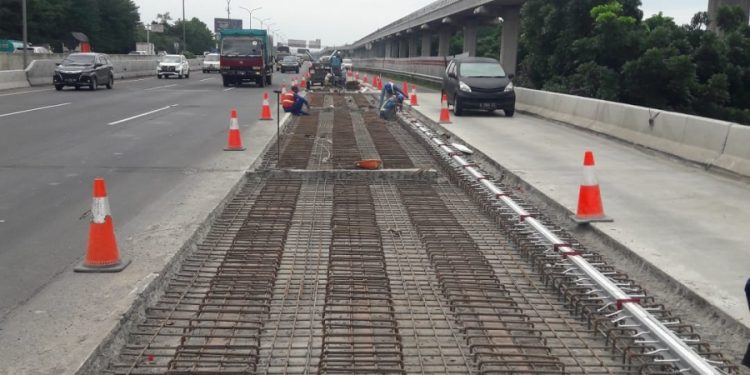 Ruas Tol Jagorawi Dibenahi, Pengguna Jalan Wajib Patuhi Rambu