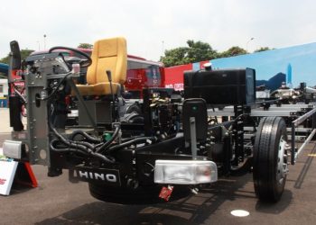 Sasis Bus Hino RM 280 Euro4, Penuhi Kebutuhan Segmen Bus AKAP