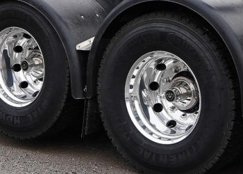 Scania Perkenalkan RB885, Bogie Fleksebel Hemat BBM dan Cegah Ban Rusak