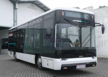 Solo Uji Coba Bus Monokok Adi Putro yang Ramah Difabel