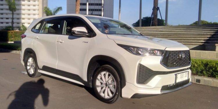 Spesifikasi Lengkap All New Toyota Kijang Innova Zenix