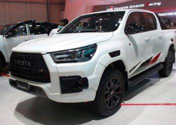 Spesifikasi Lengkap Toyota New Hilux GR Sport, Tenaga Semakin Buas