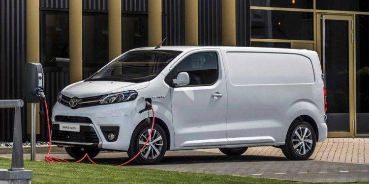 Stellantis dan Toyota Siapkan Van Komersial Listrik Ukuran Besar di Pasar Eropa