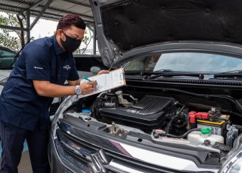 Suzuki Gratiskan Oli dan Pemeriksaan Mobil bagi Korban Bencana NTT