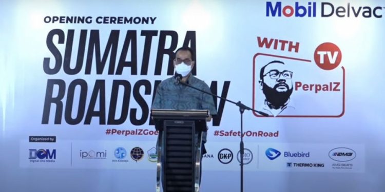 Tarik Minat Masyarakat Kembali Naik Bus, Menhub: Perusahaan Otobus Harus Berinovasi dan Kreatif