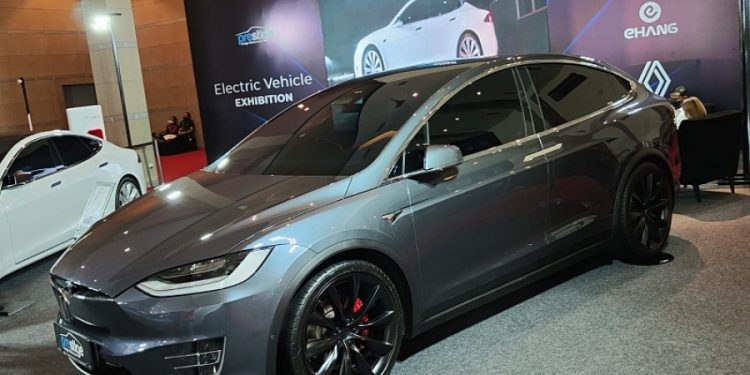 Tesla Model Y Dipamerkan Di IIMS 2022, Siap Mengaspal Di Indonesia ...