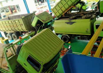Tips Merawat Truk, Jangan Abaikan Pergantian Oli Berkala
