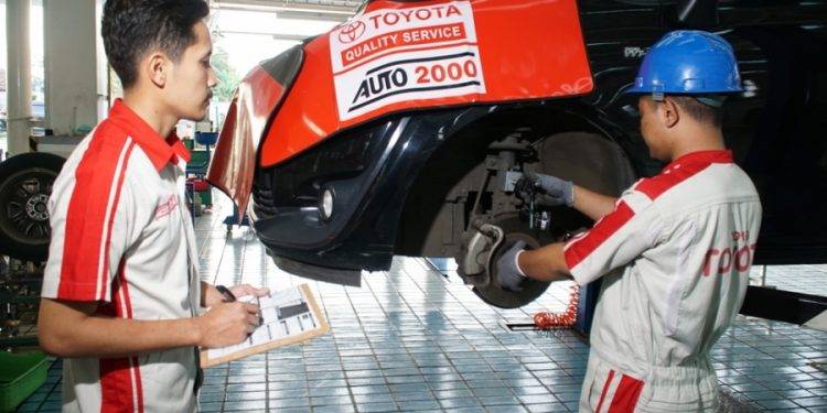 Tips Servis Mobil Terdampak Banjir di Auto2000