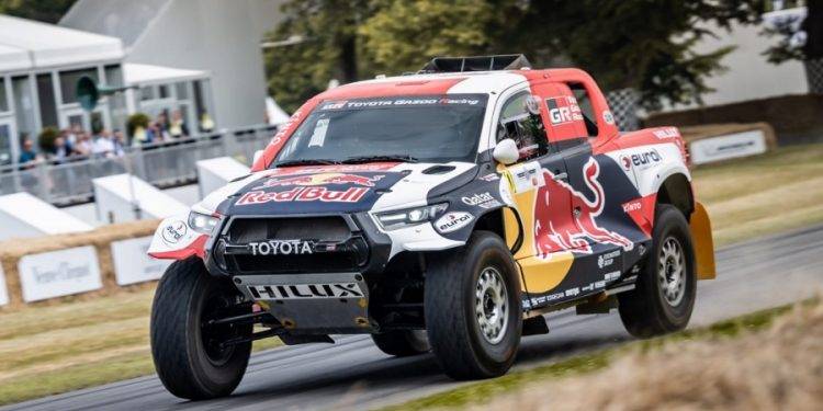 Toyota GR DKR Hilux T1+ Tebar Pesona di Goodwood Festival of Speed