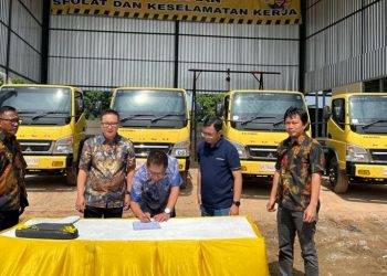 Truk Canter FE SHDX Laris Manis, Eksistensi Mitsubishi Fuso di Jambi Terus Menguat