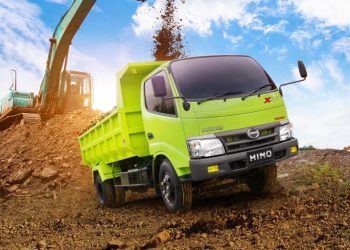 Truk dan Bus Hino Kini Disematkan Hino Connect, Apa Itu?