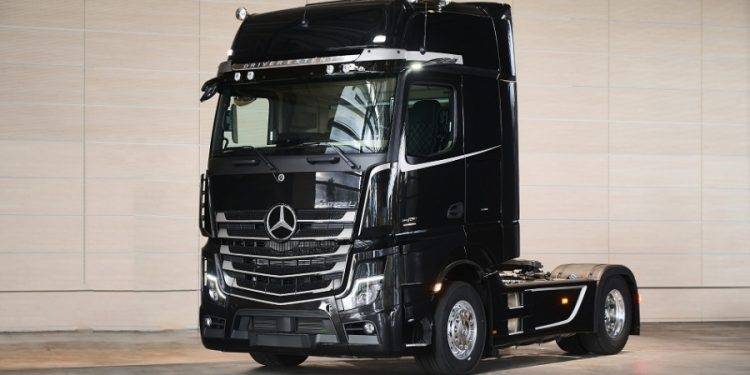 Truk Edisi Khusus Mercedes-Benz Actros L Driver Extent+ Rilis, Cuma 150 Unit