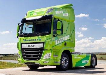 Truk Listrik DAF CF Siap Beroperasi Hingga 500 Km Per Hari di Budapest, Hungaria