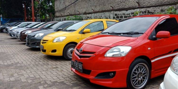 Vios Limo Owner Community (VLOC) Gandeng Caready Rayakan HUT ke-4
