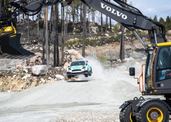 Volvo CE Jadi Official Track Build Partner Kejuaraan Rallycross Dunia