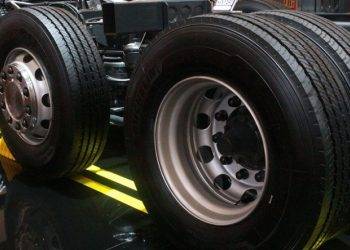 Wajib Diperhatikan, Ini 5 Tips Memilih Ban Mobil Yang Tepat