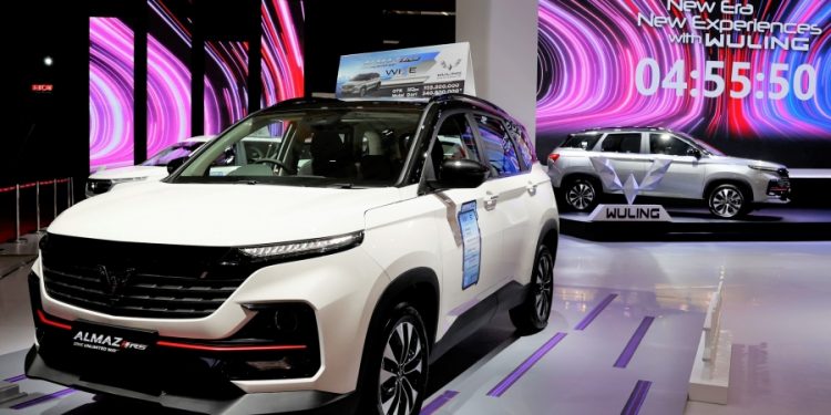 Wuling Bukukan Penjualan 646 Unit Mobil di IIMS Hybrid 2021, Almaz RS Paling Laris