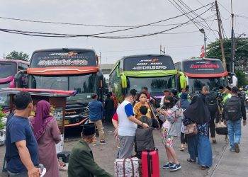 Tekan Angka Konsumsi BBM, Kemenhub Dorong Masyarakat Gunakan Angkutan Umum