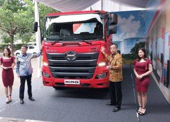 Hino Luncurkan Truk Ultimate Safety Model, Kabin Lebih Adem Dengan AC