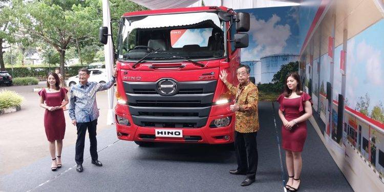 Hino Luncurkan Truk Ultimate Safety Model, Kabin Lebih Adem Dengan AC