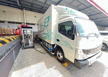 Mitsubishi Fuso eCanter Kembali di Uji Coba Oleh Nestle dan Pos Indonesia
