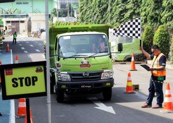 Hino Si Paling Mengerti Soal Keselamatan Truk dan Bus