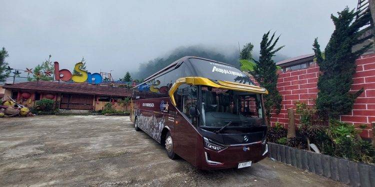 Mengatasi Tantangan Pengelolaan Kendaraan Bus Pariwisata: Strategi Komprehensif untuk Keamanan dan Efisiensi