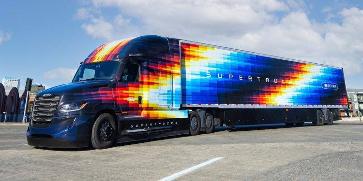 Daimler Kenalkan Freightliner SuperTruck II, Aeordinamika Jadi Unggulannya