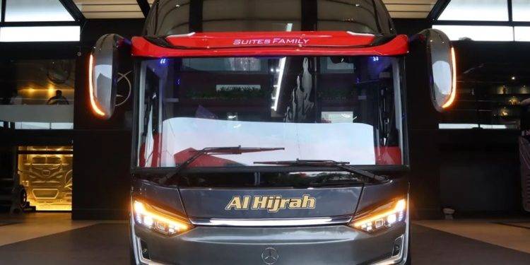 PO Al Hijrah Luncurkan 5 Bus Suites Family dari Karoseri Laksana