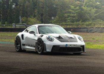 Bawa 27 Mobil, Porsche Ajak Pelanggan Rasakan Sensasi Berkendara Mobil Sport di Sirkuit Sentul