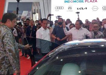 Jokowi Buka Pameran IIMS 2023, Dorong Ekspor Industri Otomotif
