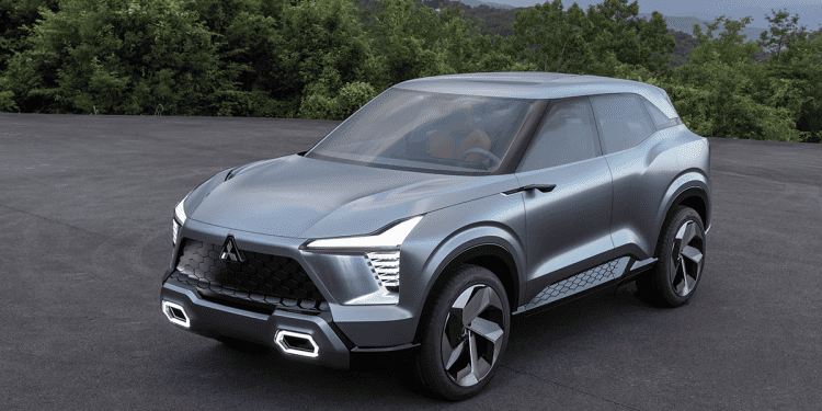 Mitsubishi Bawa Mobil Konsep XFC di Pameran IIMS 2023