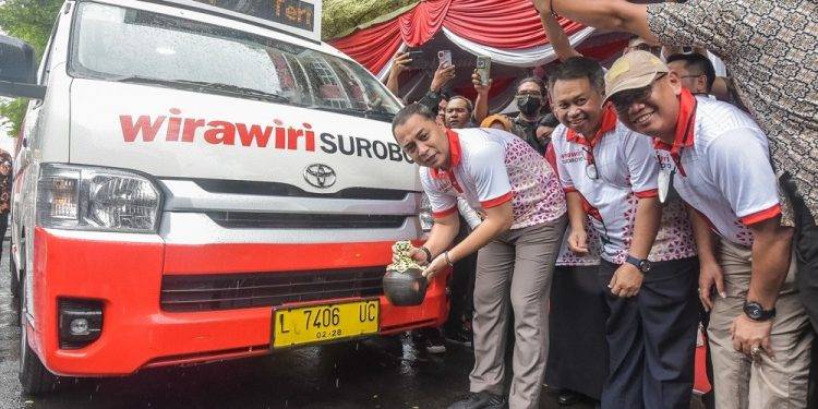 Pemkot Surabaya Hadirkan 52 Angkutan Feeder Untuk Urai Kemacetan