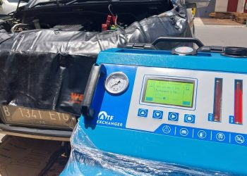 Kuras Oli Matik Saat Penggantian Wajib Dilakukan Pemilik Mobil