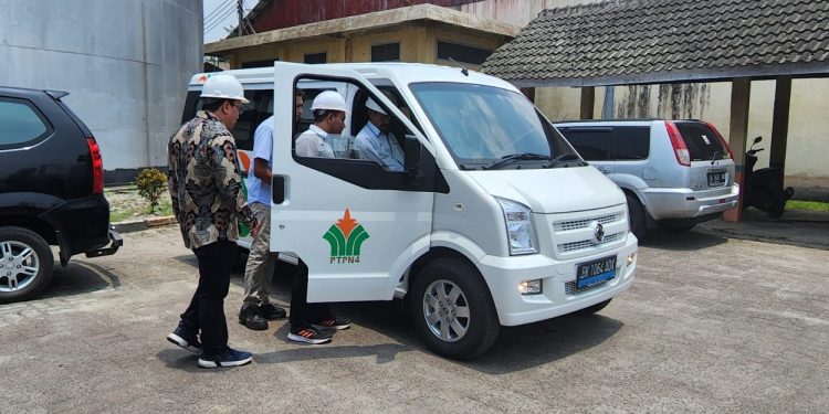 Van Listrik DFSK Gelora E Jadi Armada Operasional Perkebunan PTPN4