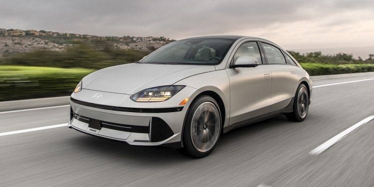 Lanjutkan Jejak Ioniq 5, Hyundai Ioniq 6 Sabet Penghargaan World Car of the Year 2023