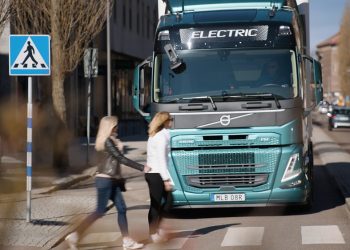 Volvo Trucks Tambah Fitur Keselamatan Baru Untuk Pasar Eropa