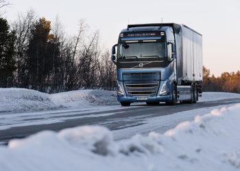 Volvo Uji Coba Truk Listrik Dengan Hidrogen di Suhu Extrem