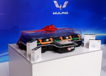 Wuling Mulai Gunakan Baterai Mobil Listrik Buatan Indonesia