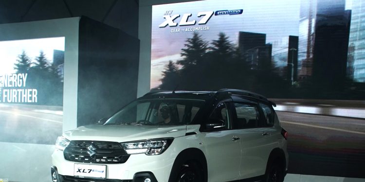 Resmi Diluncurkan di Indonesia, Ini Harga dan Spesifikasi Suzuki New XL7 Hybrid  